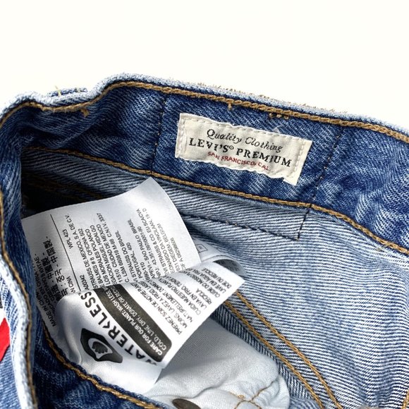 Levi's 501 Logo Stripe Button Fly Shorts - Picture 5 of 6